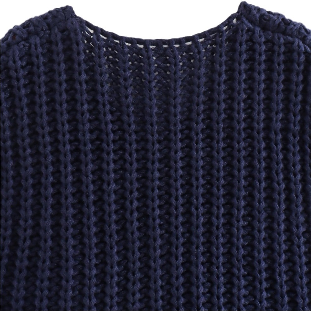 Chunky Knit Black Sweater Vest - Picture 3 of 7
